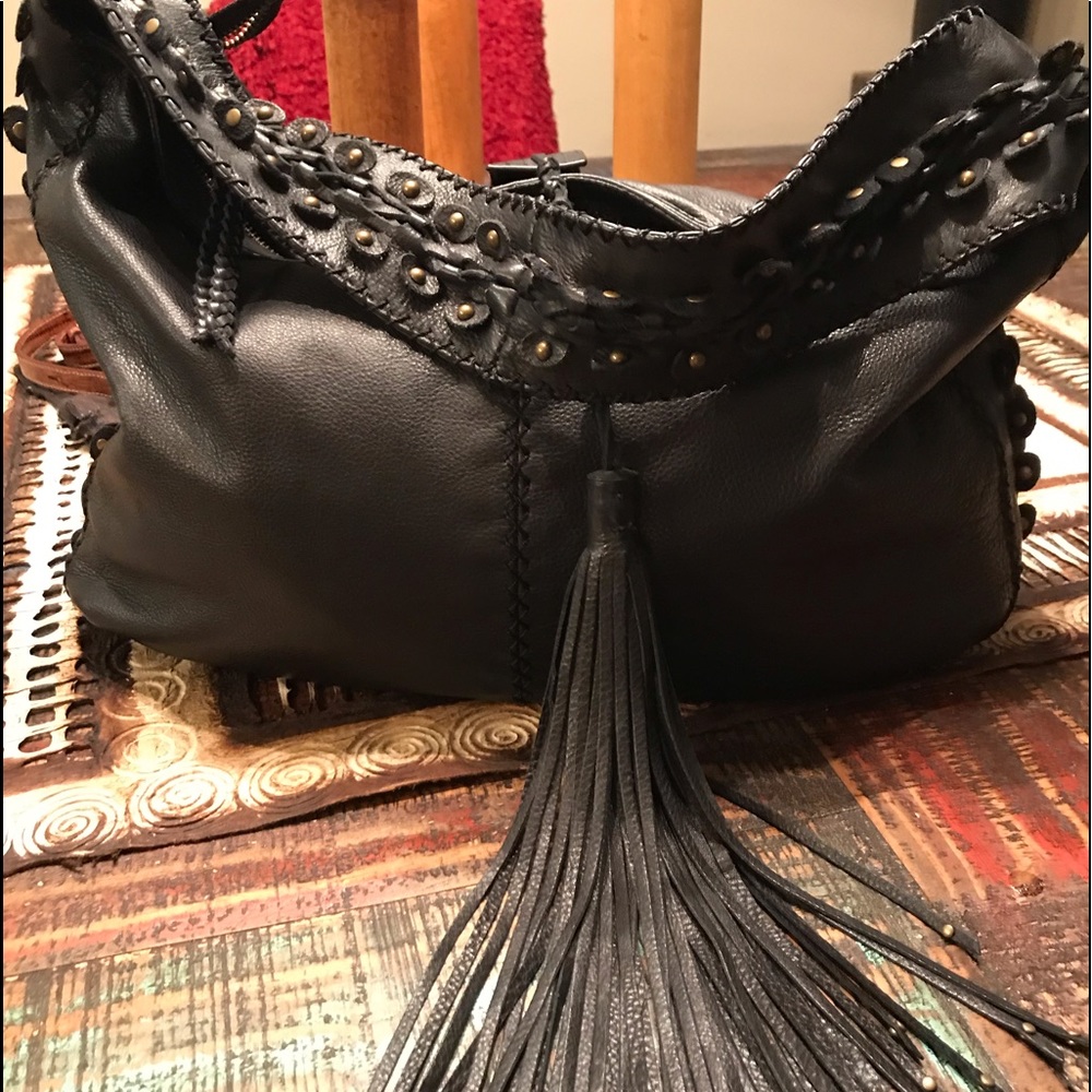 La Victoire Black Leather Bag